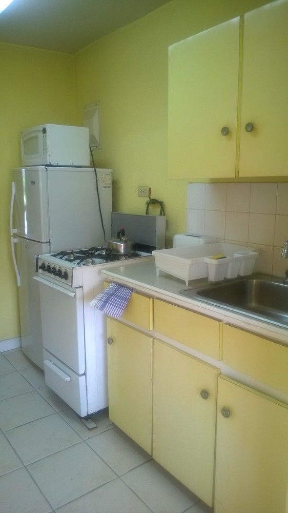 Oistins Carib Blue Apartments מראה חיצוני תמונה